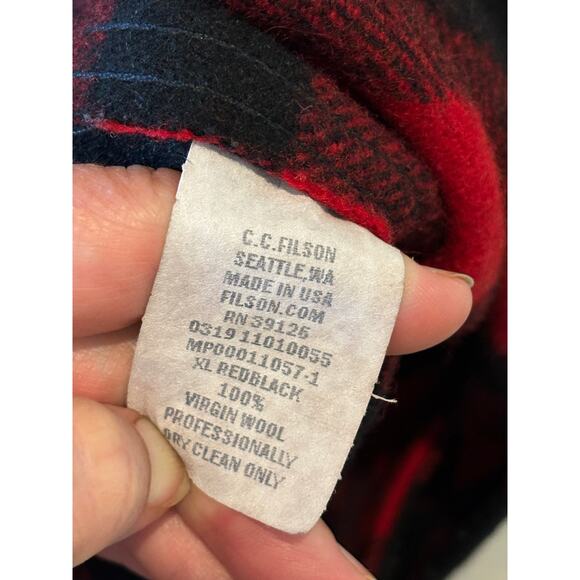 CC Filson Vintage Red Buffalo Plaid Virgin Wool Mackinaw Vest Men's XL Button - Picture 6 of 6